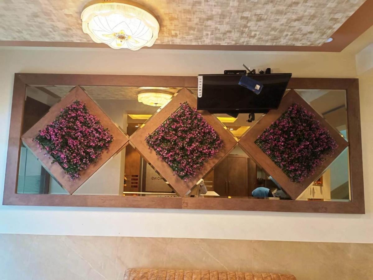 Sai Sagar Lodging&Boarding Ulhasnagar Bagian luar foto