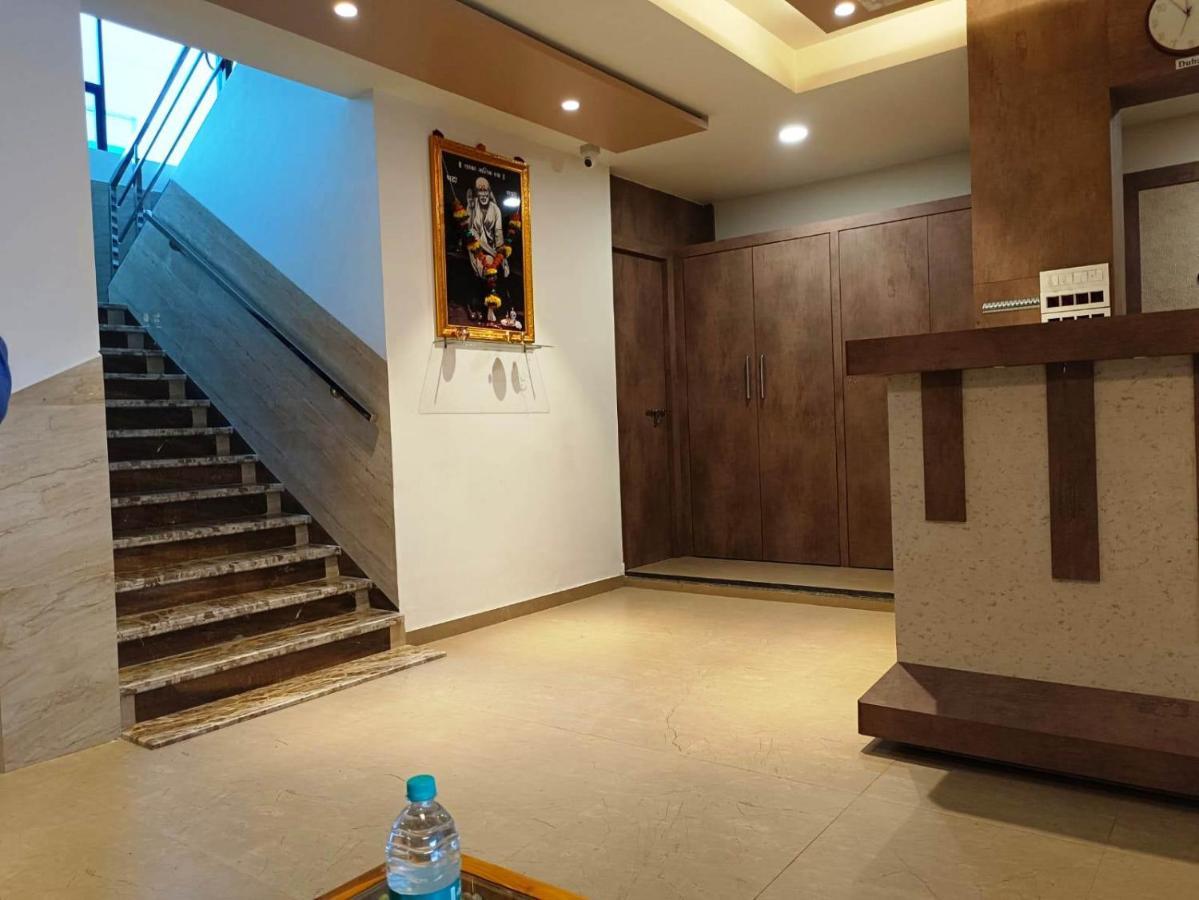 Sai Sagar Lodging&Boarding Ulhasnagar Bagian luar foto