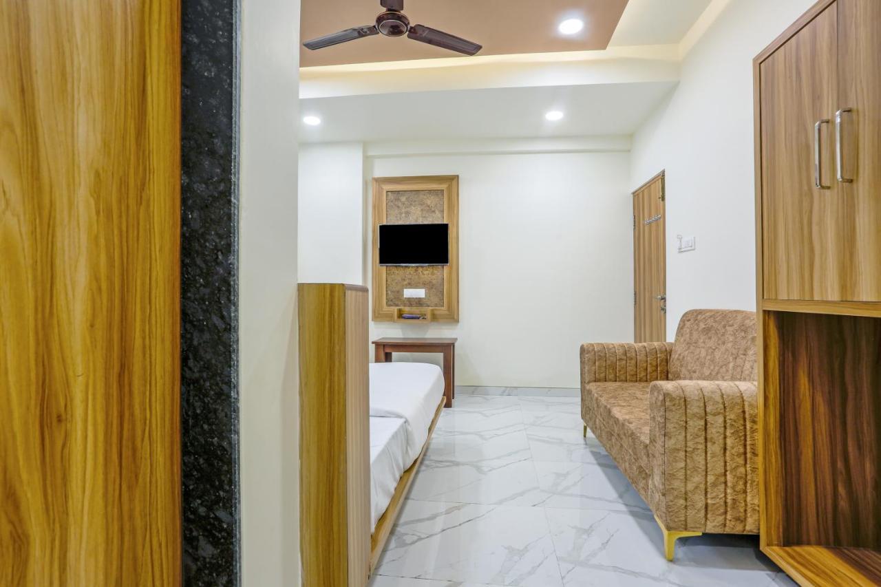 Sai Sagar Lodging&Boarding Ulhasnagar Bagian luar foto