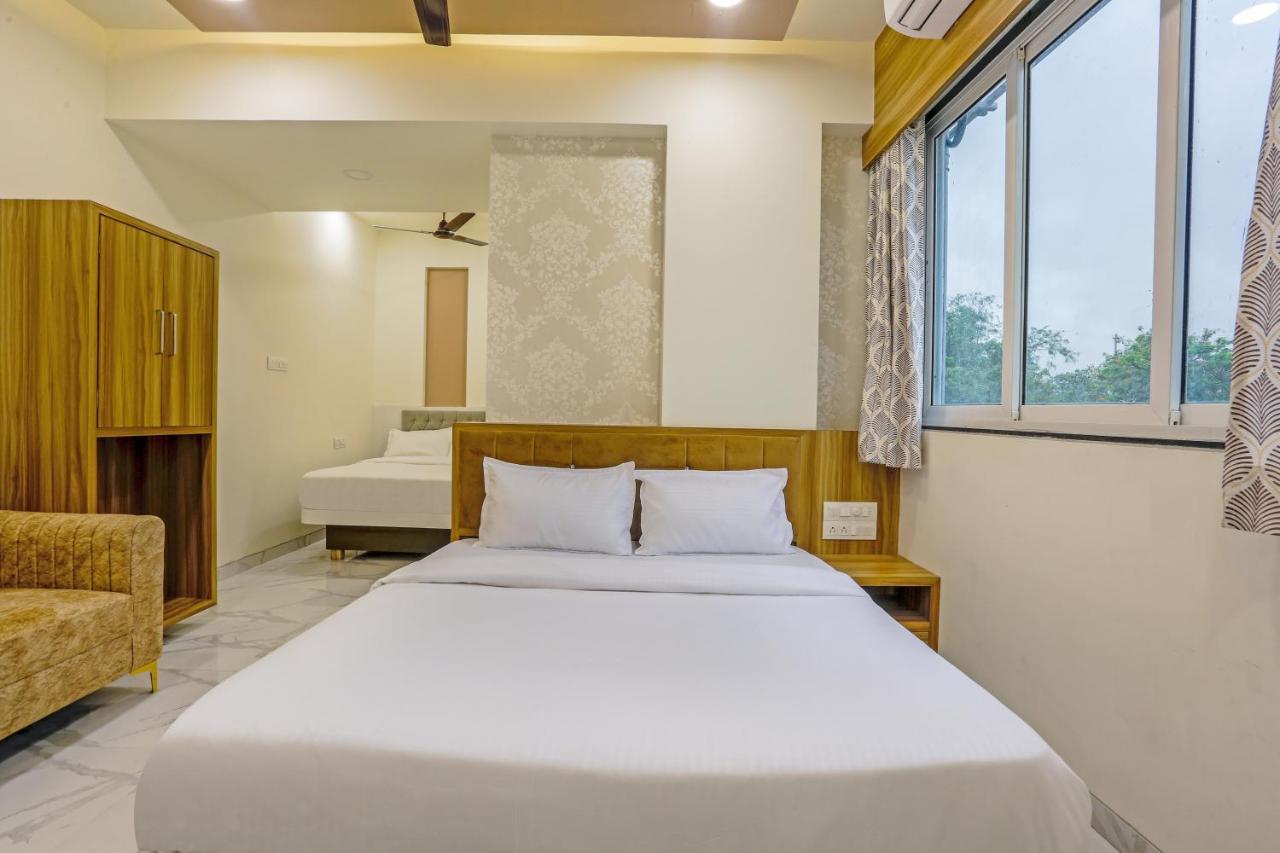 Sai Sagar Lodging&Boarding Ulhasnagar Bagian luar foto