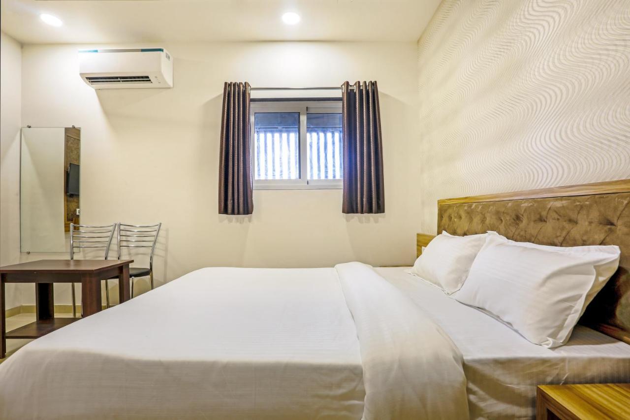 Sai Sagar Lodging&Boarding Ulhasnagar Bagian luar foto