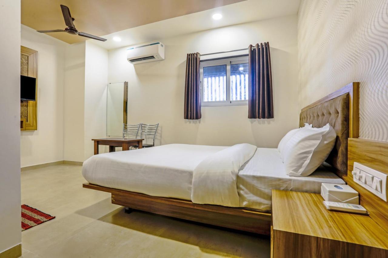 Sai Sagar Lodging&Boarding Ulhasnagar Bagian luar foto